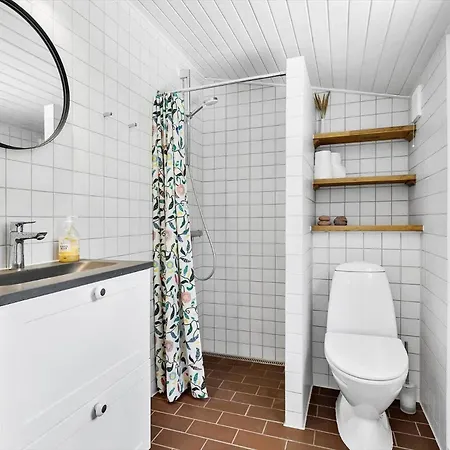 בית נופש 4739-aakirkeby-boderne-86 *