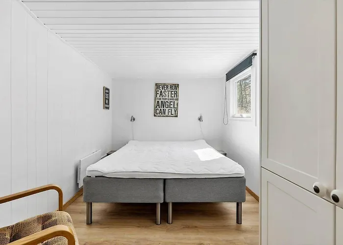 4739-aakirkeby-boderne-86 * Åkirkeby